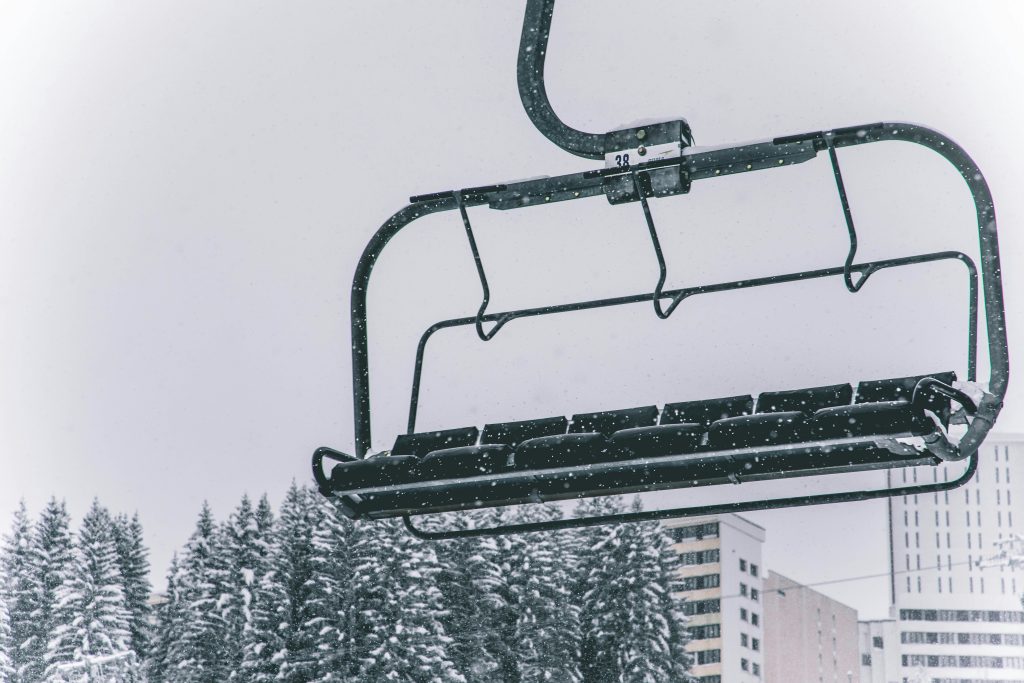 Where Can I Find Ultracomfort Lift Chairs?