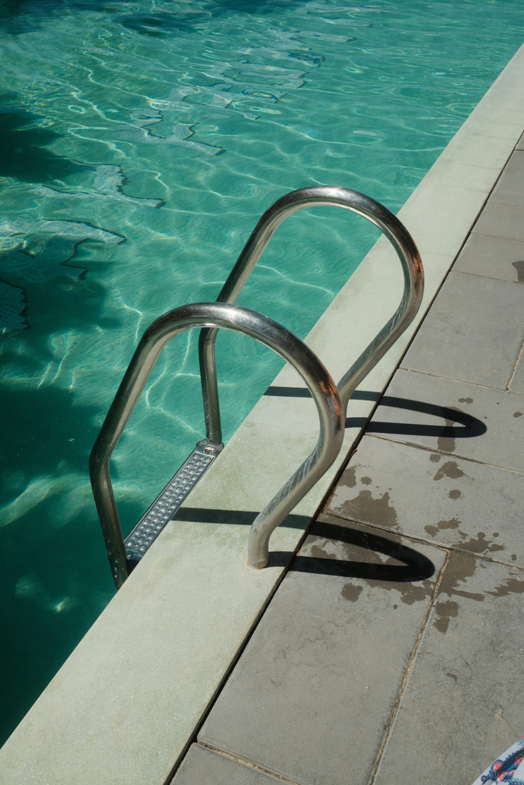 Where can I find pool lift chairs? 7 Proven Sources 2026