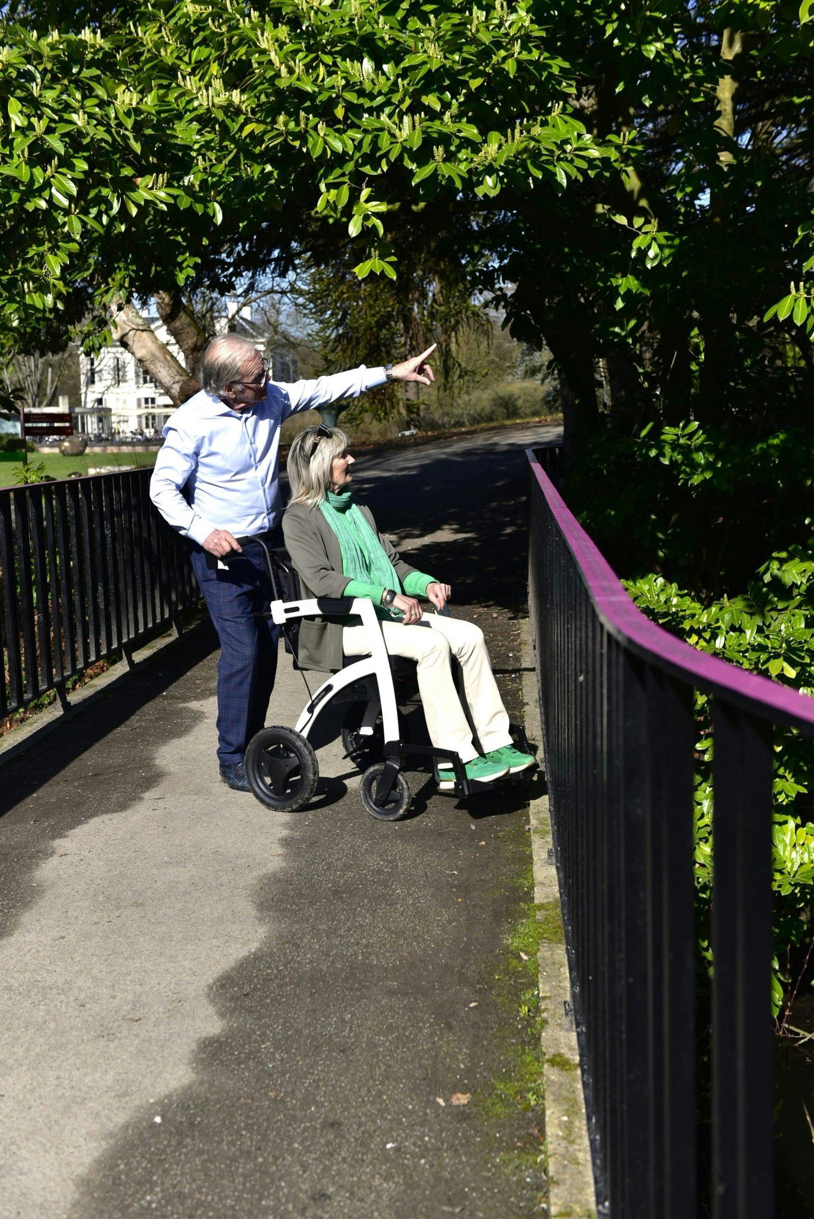 Lift Chairs to Help Someone Up After a Fall — Review & Buying Guide