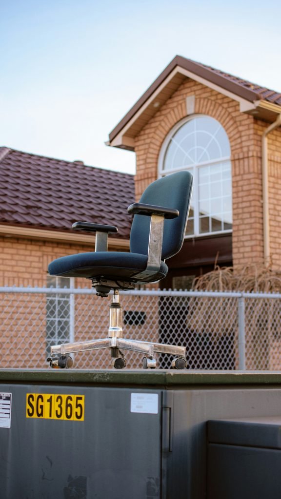Where can I find outdoor lift chairs? Proven Places