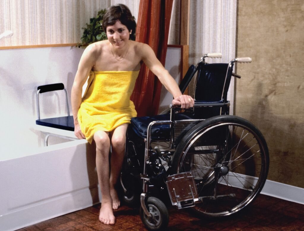 Where Can I Find Bath Lift Chairs? Where Can I Find Bath Lift Chairs?